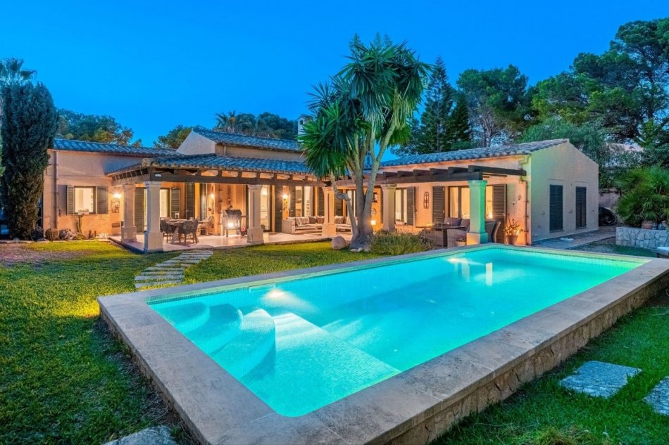 vila na Mallorce na prodej