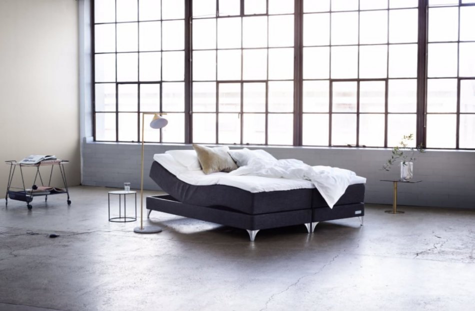 Ložnice ve skandinávském stylu