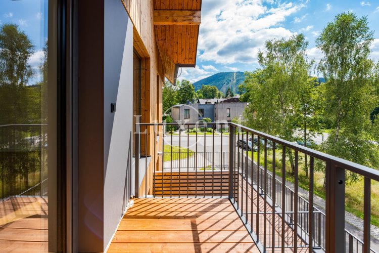 Prodej bytu 1+kk/B, 57 m², v novém horském projektu HARRACHOV PEAKS v Krkonoších, Harrachov