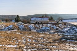 pozemek s vyhledy do okoli