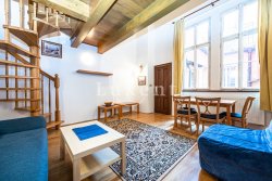 drevene tocite schody