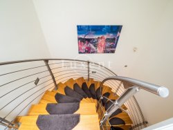 detail na schodiště