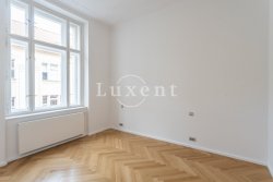 velkoformatova okna do ulice