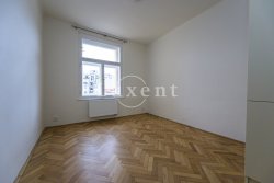 pokoj do vnitrobloku