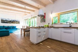 kuchyne s obyvacim pokojem