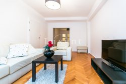 vybaveny obyvaci pokoj