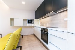 kuchynsky kout s pohovkou