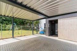 zastřešené parkování