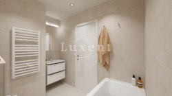 koupelna svetla pohled na dvere