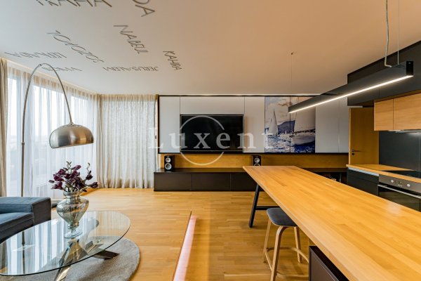 Prodej bytu 4+kk/T, 167 m2, Praha 8 - Libeň