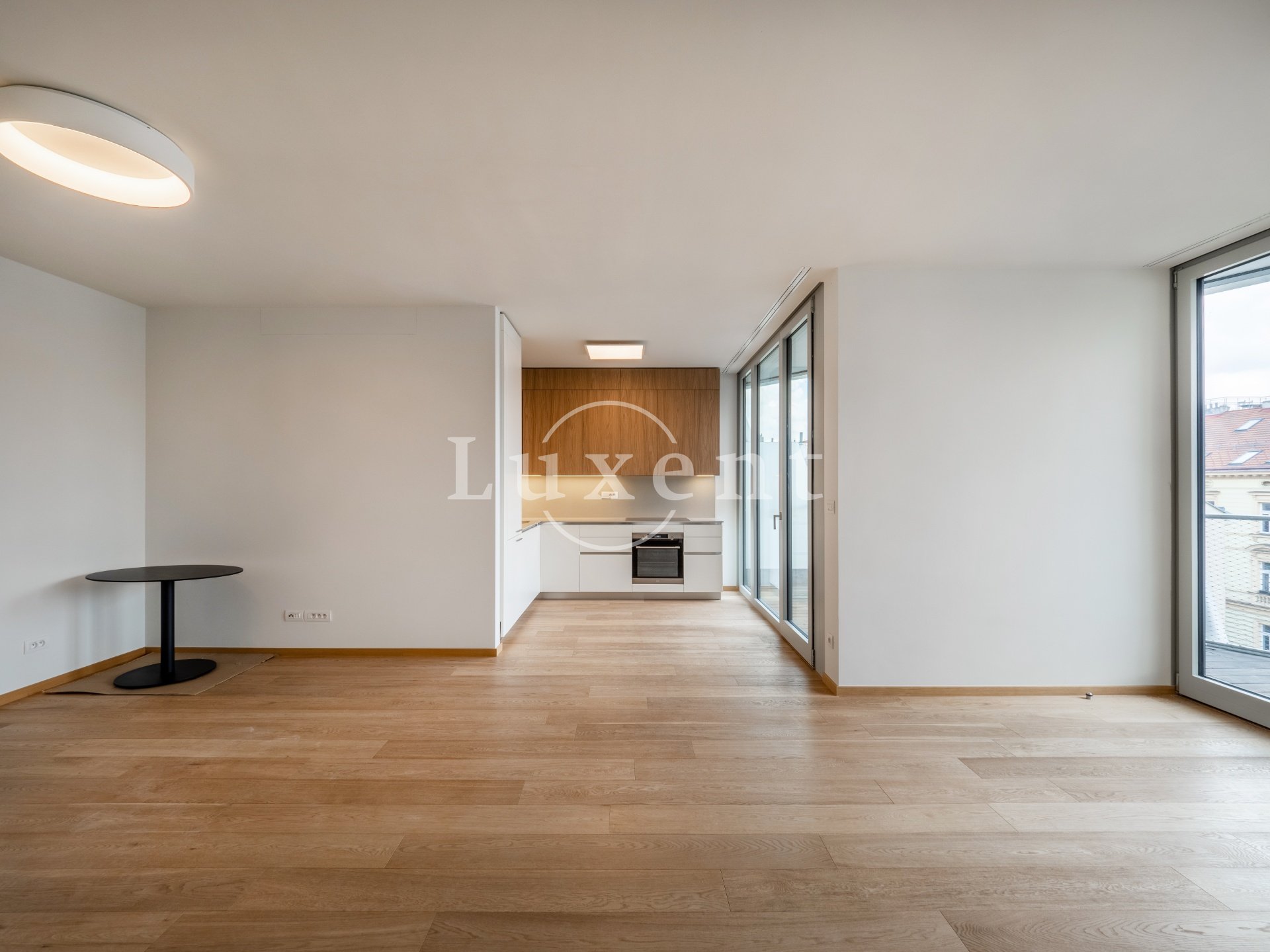Pronájem bytu 3+kk/T/GS, 125 m2, Praha 5 – Smíchov