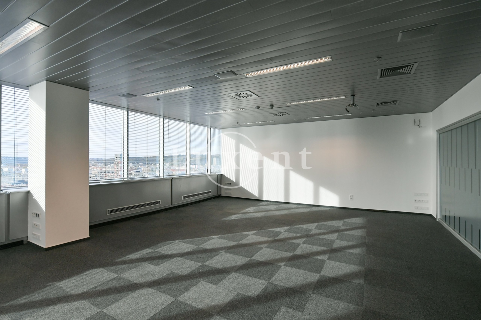 Pronájem kancelářských prostor  s panoramatickými
