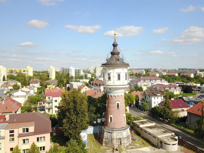 Prodej vodárenské věže jako rezidenčního sídla 3+kk s relaxačním centrem, 814 m2, na poz. 1268 m2, Praha 8 - Libeň