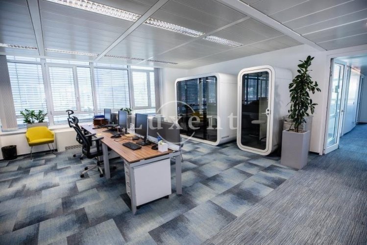 Pronájem moderní kanceláře, 236 m², Hadovka Office Park, Praha 6 - Dejvice