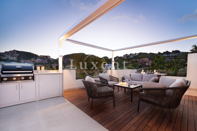 Sale of a luxury penthouse in Port d'Andratx 3+kt/T/G, 82 m² - Mallorca