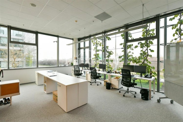 A modern office space for rent, 531 sqm, Prague 11 - Chodov