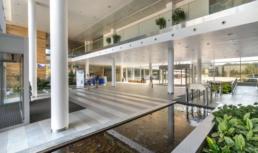 Rent of a commercial unit, 68 sqm, Praha 8