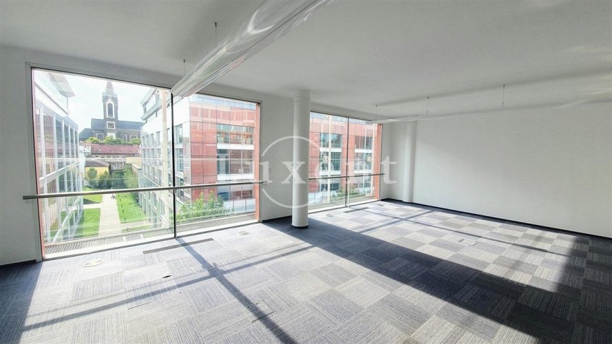 Pronájem kancelářské jednotky, 388 m², Corso Karlín, Praha 8 - Karlín