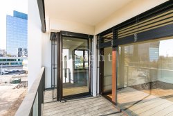 terasa s vchodem do obývacího pokoje