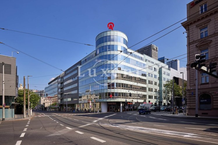 An office for rent, 469 sqm, Palác Anděl, Prague 5 - Smichov