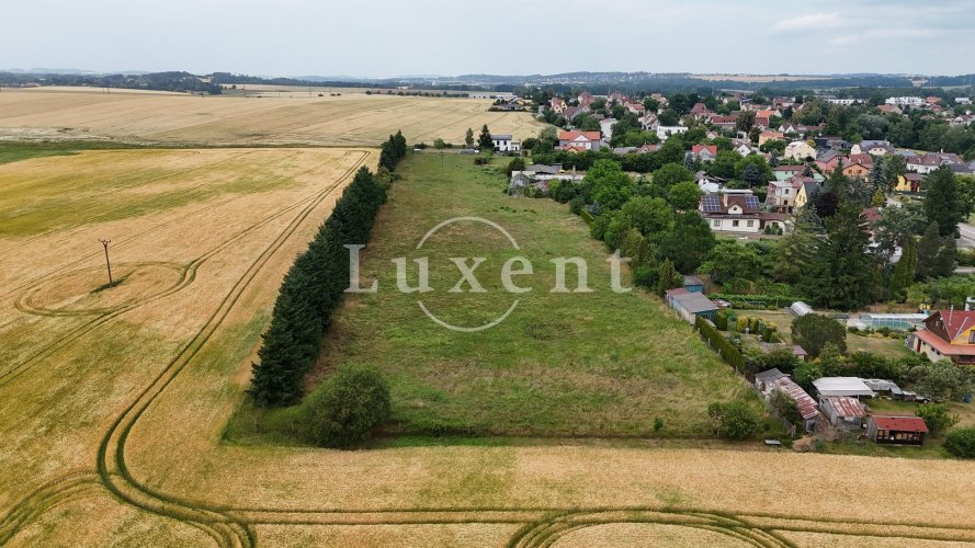 Prodej exkluzivního stavebního pozemku, 17 521 m², Tábor, část Náchod