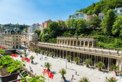 výhled na promenádu