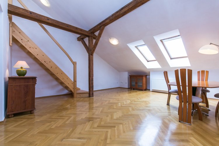 Rent of a duplex 2+kt, 63 sqm, Prague 7 - Holešovice