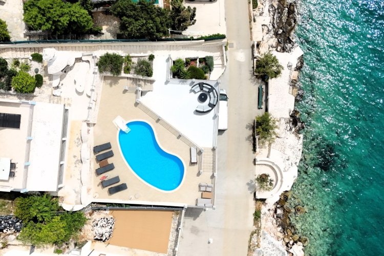 Prodej luxusní apartmánové vily, 500 m², Marina, Chorvatsko