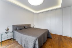 vestavěné skříně