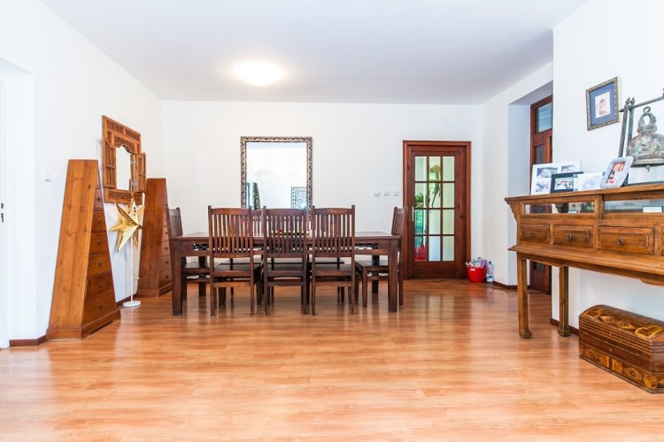 Pronájem domu 7+1 pro komerční účely, Praha - Kunratice