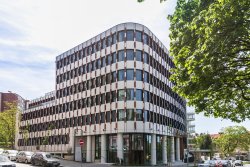 administrativni budova pronajem