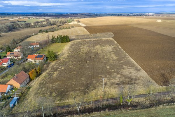 nove pozemky klasterni skalice