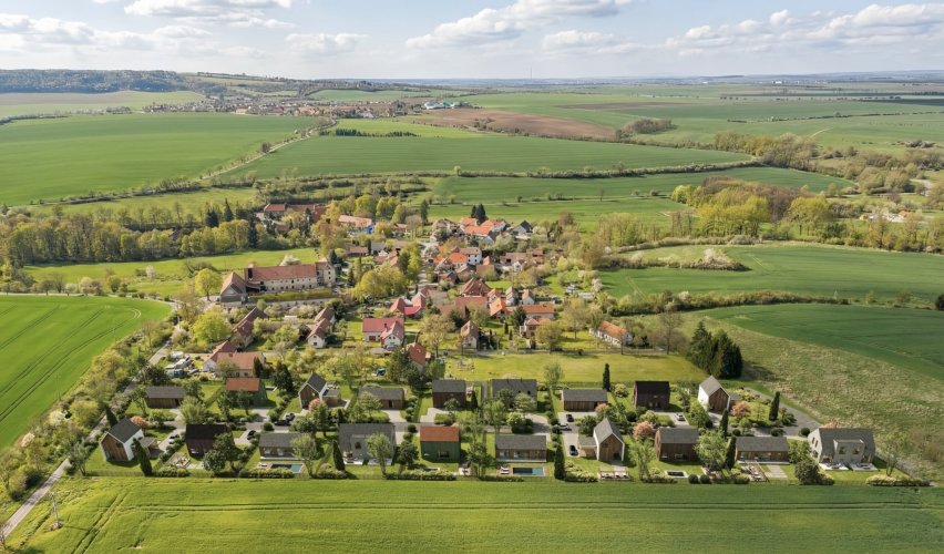 Prodej zasíťovaného stavebního pozemku 856 m², Klášterní Skalice, Středočeský kraj
