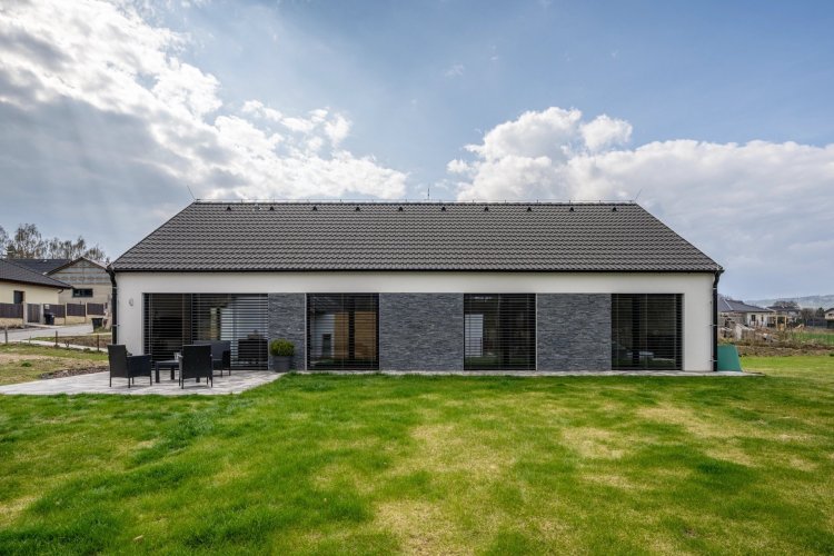 For sale 3-bedroom house (112 m²) on a 948 m² lot, Vysoká Pec near Bohutín - Příbram